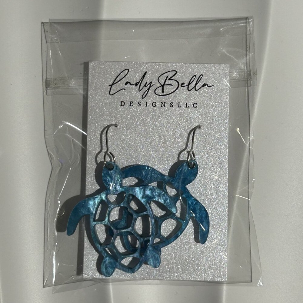 NEW Turtle Shaped Blue Acrylic Dangle Earrings Ocean Gift Summer Sea Life Travel - Picture 7 of 7